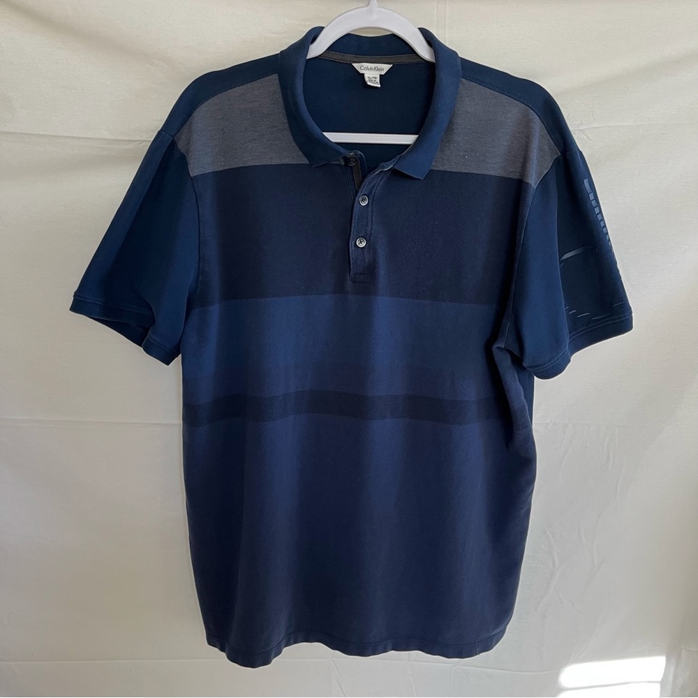 Calvin Klein Blue Gray Embroidered Sleeve Logo Polo Short Sleeve Shirt Size XL